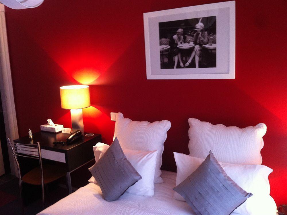 Clairefontaine Hotel